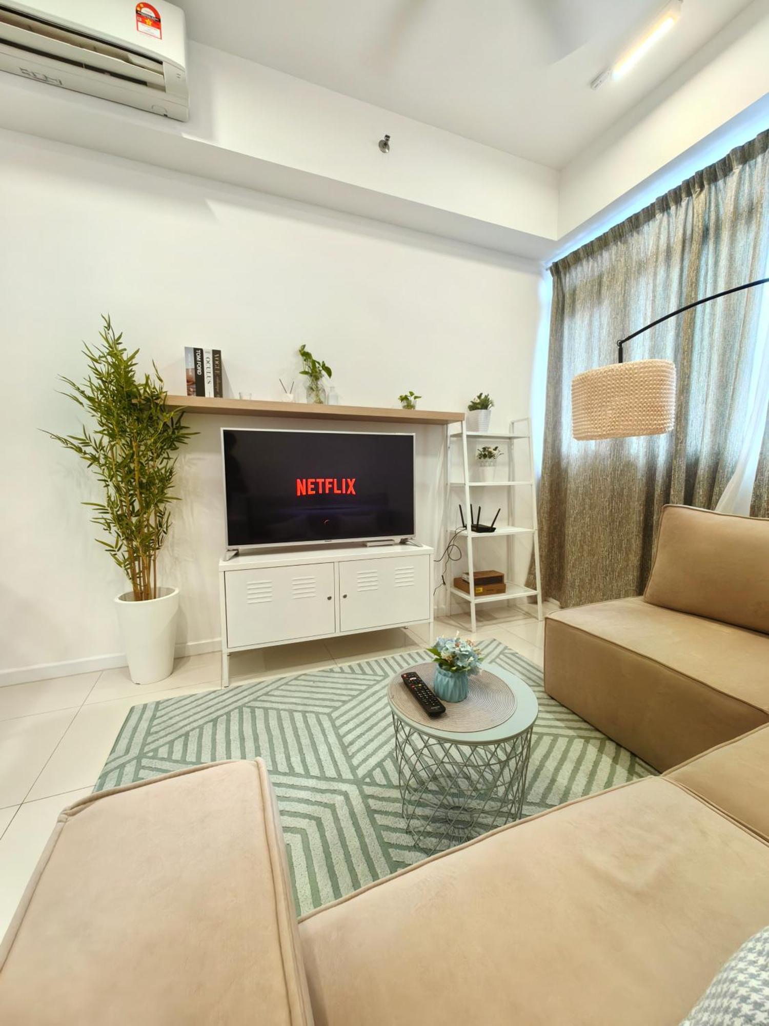 Chambers Residence Klcc By Purple Orchid Kuala Lumpur Bagian luar foto