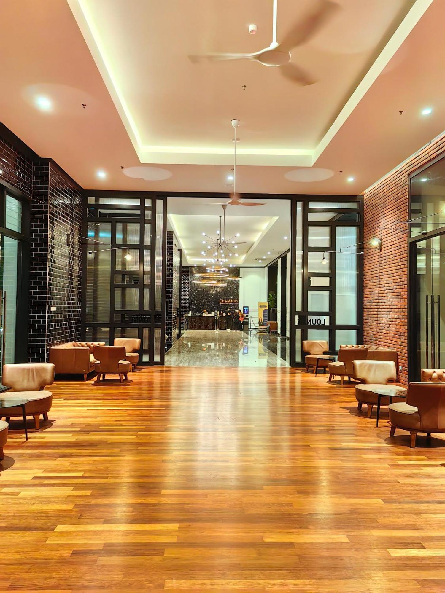Chambers Residence Klcc By Purple Orchid Kuala Lumpur Bagian luar foto